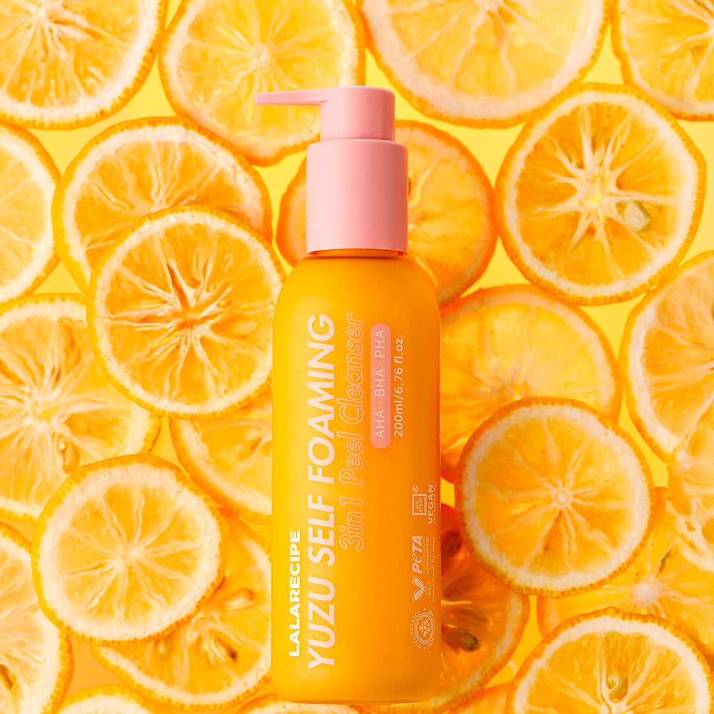 YUZU SELF FOAMING 3in1 Cleanser